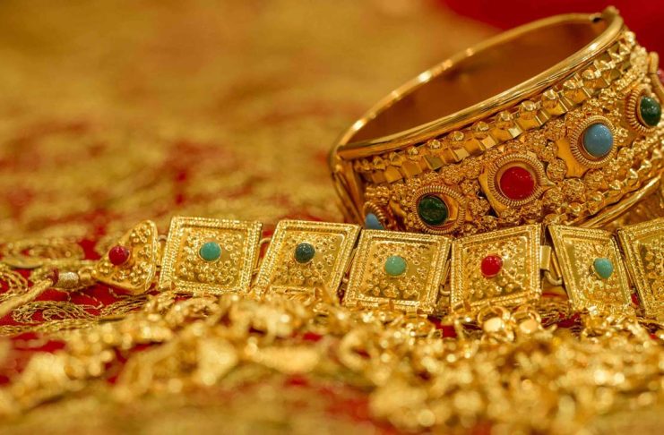 gold jewelry